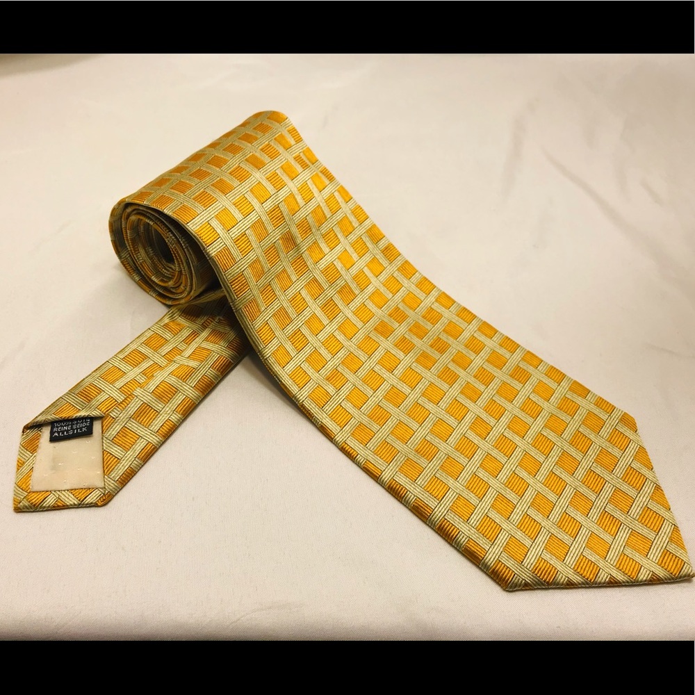 🌟 Luigi Borrelli men’s silk tie